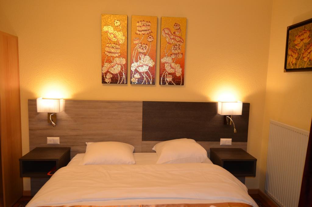 Beausite Otel Crissier Oda fotoğraf